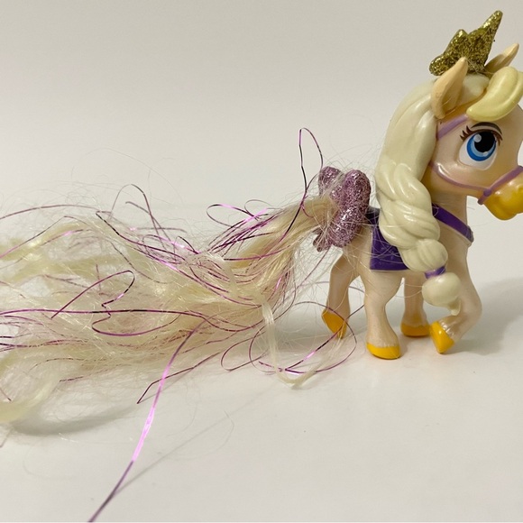 Disney Princess Palace Pets Rapunzel Mini Figure Toy - Picture 3 of 14